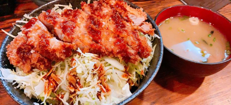 牛タンが紡ぐ食文化の進化とオンラインで広がる新たな美味しさの世界