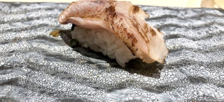 仙台駅で味わう牛たん伝統と新しさが響き合う東北グルメの旅の結節点 仙台駅で味わう牛たん伝統と新しさが響き合う東北グルメの旅の結節点