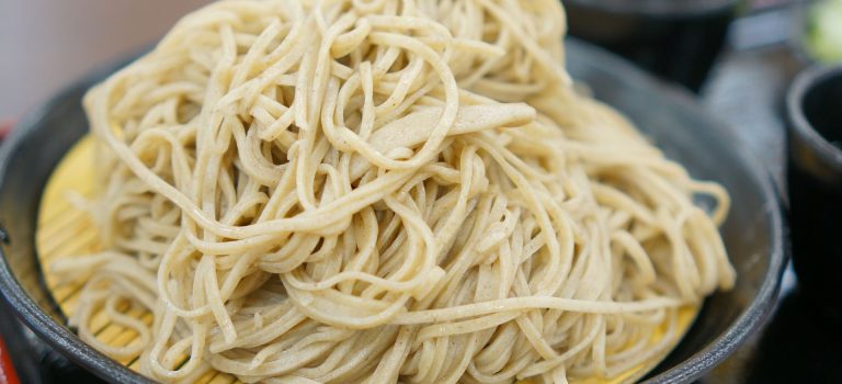 仙台駅で味わう牛たんと東北の伝統が融合する駅グルメ体験の魅力 仙台駅で味わう牛たんと東北の伝統が融合する駅グルメ体験の魅力